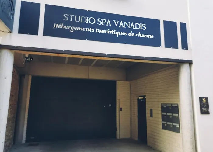 Vanadis, D'exceptions & - Le Balneo * Pacy-sur-Eure